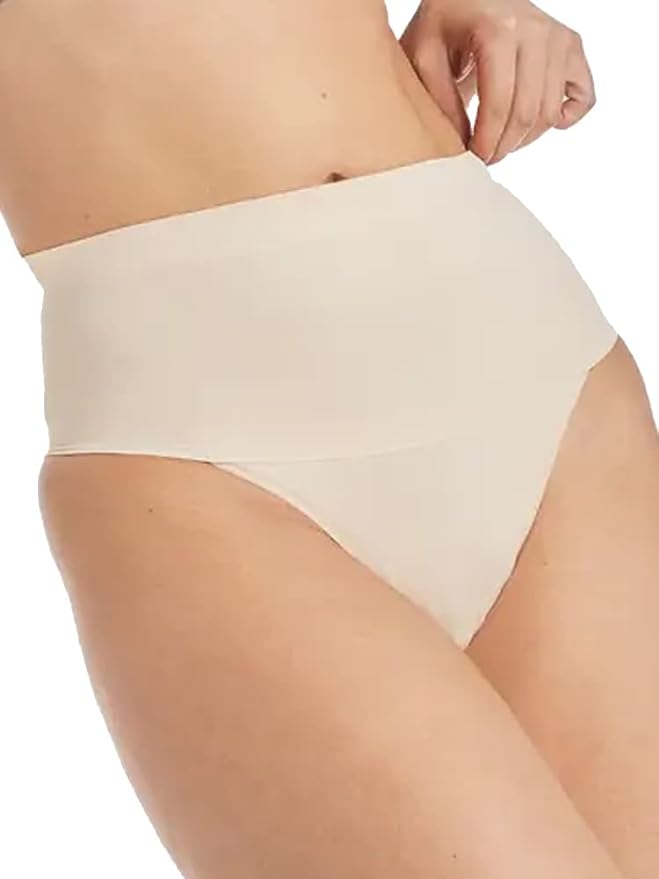 Plus size fashion blogger Natalie in the City shares the best plus size shapewear for curvy girls, including a shapewear bodysuit